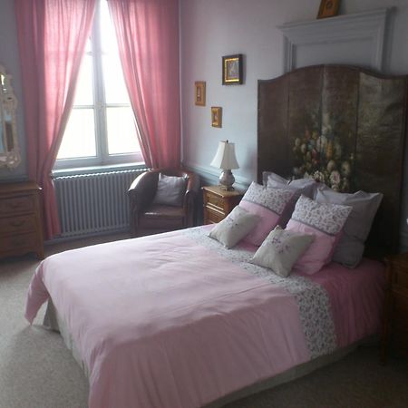 Chambres D'Hotes Autour De La Rose Honfleur Eksteriør billede